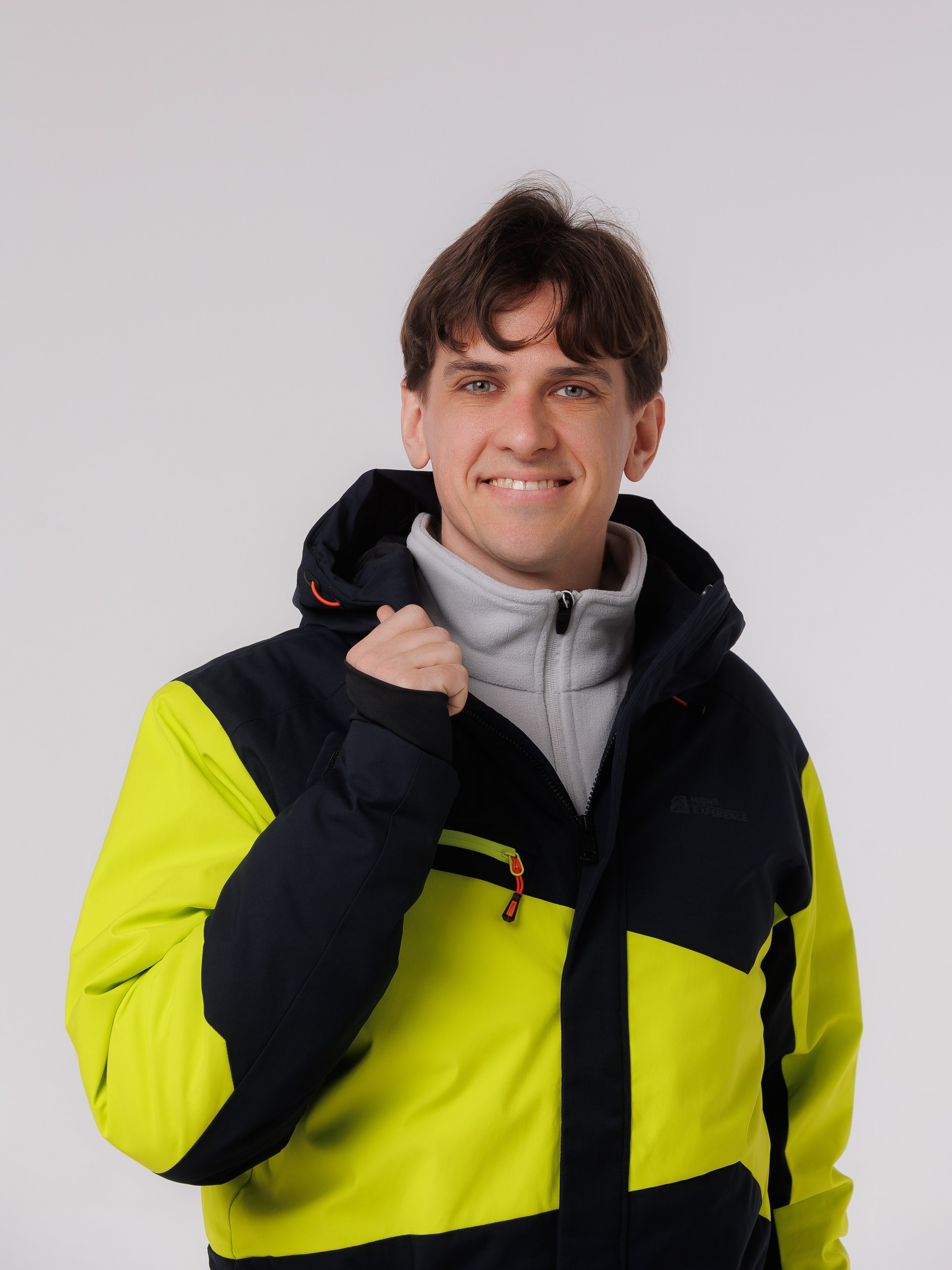 ML85103_salatovyy_03.jpg