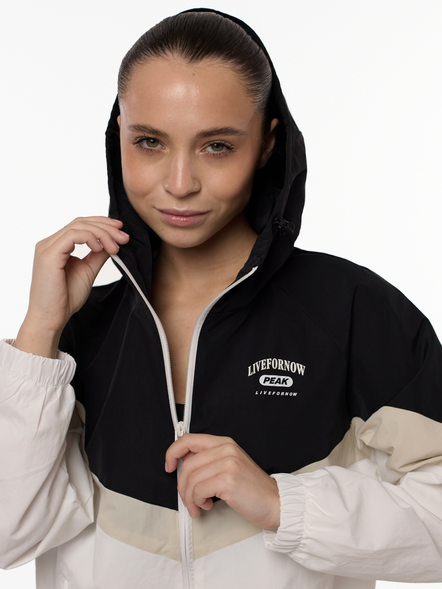 FW2233242_chernyy_05.png