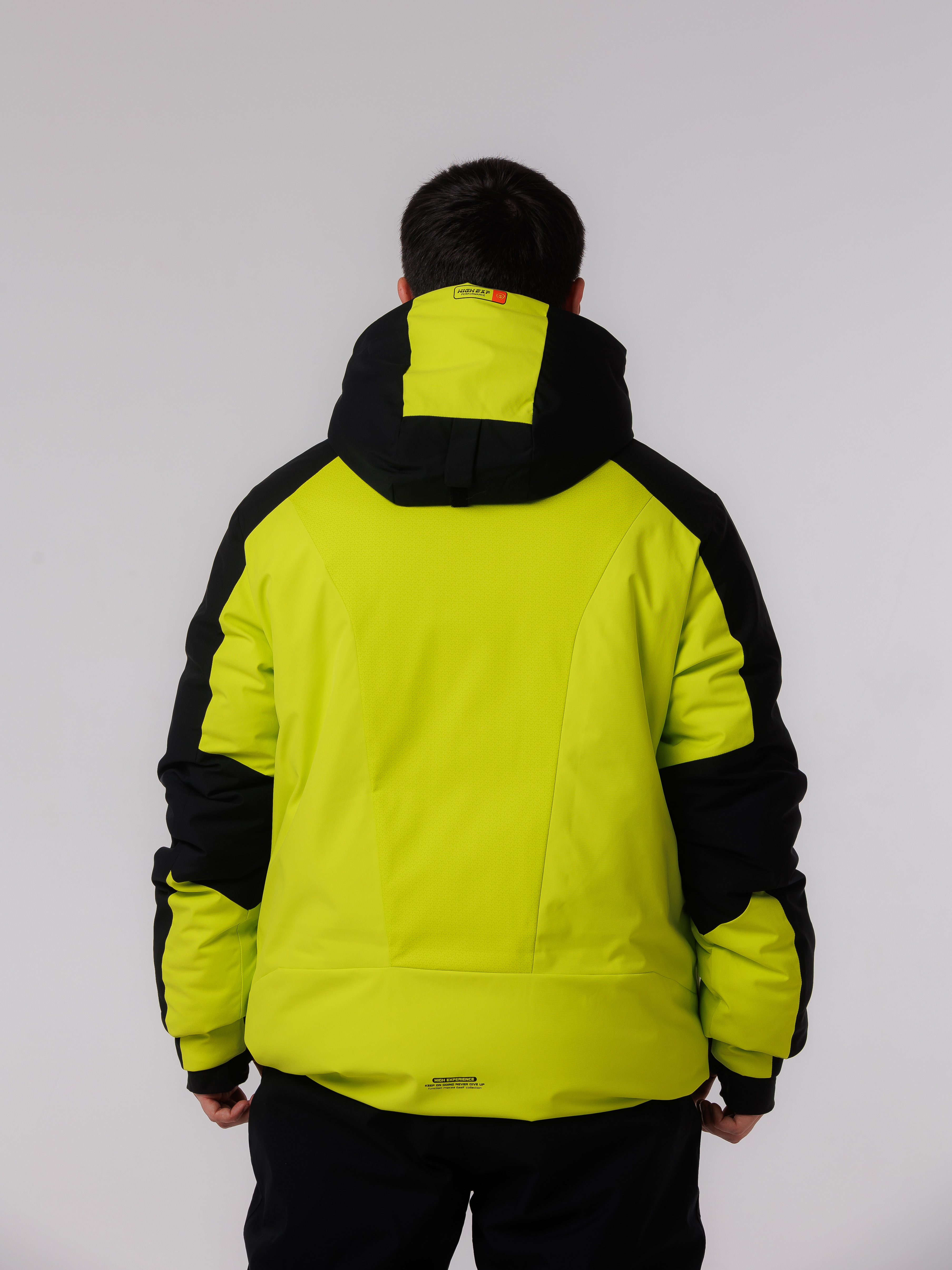 MH85163_salatovyy (4).jpg