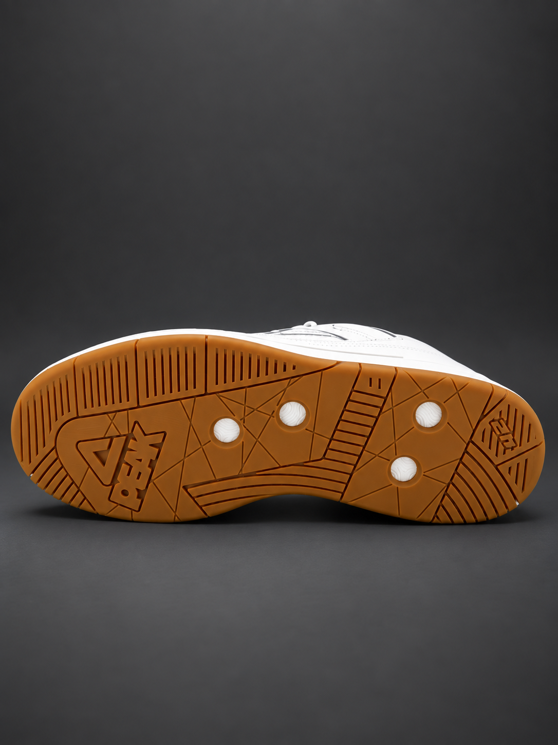 ET261907B_belyy_04.png