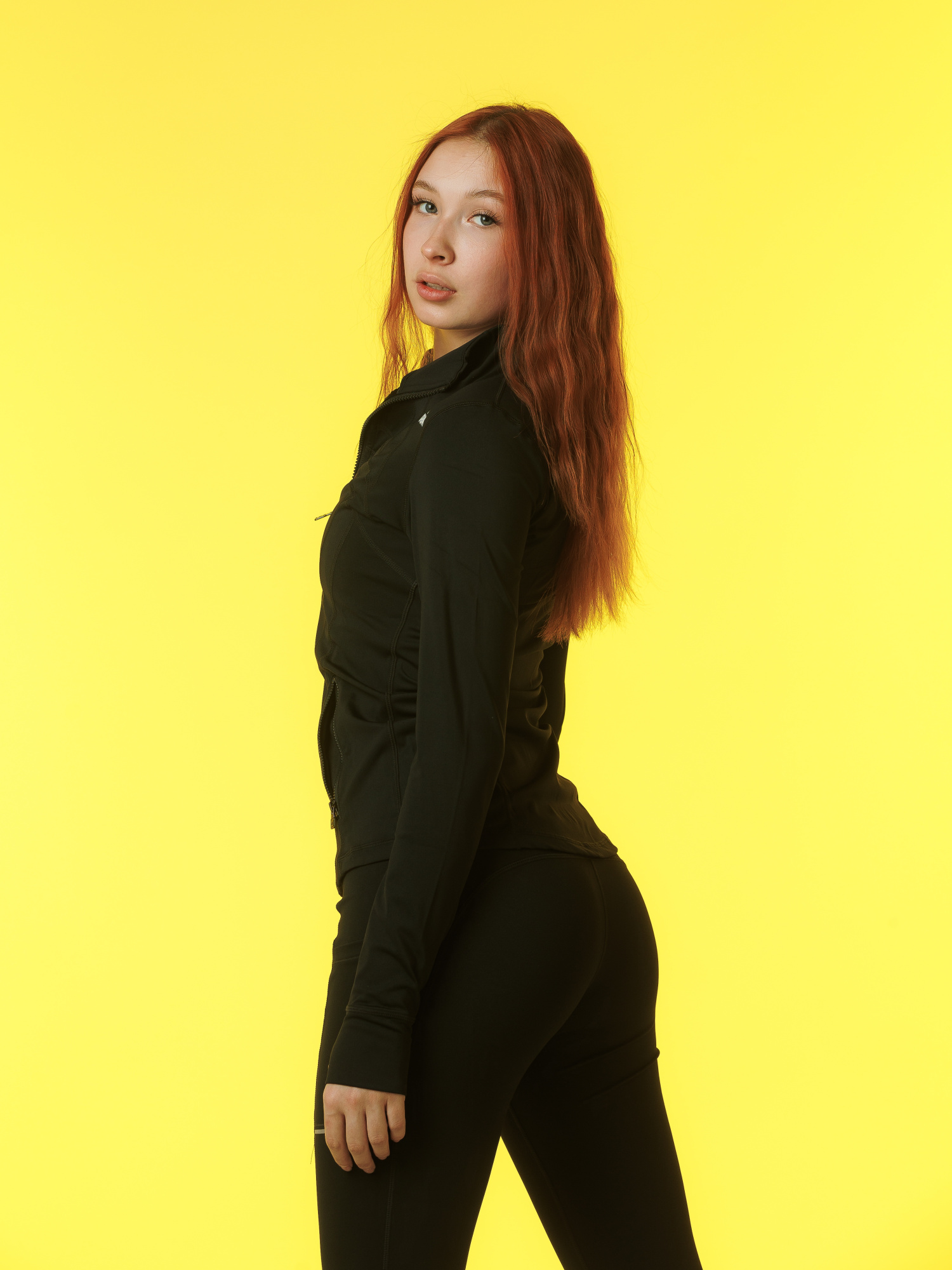 FW94276_chernyy_02.jpg