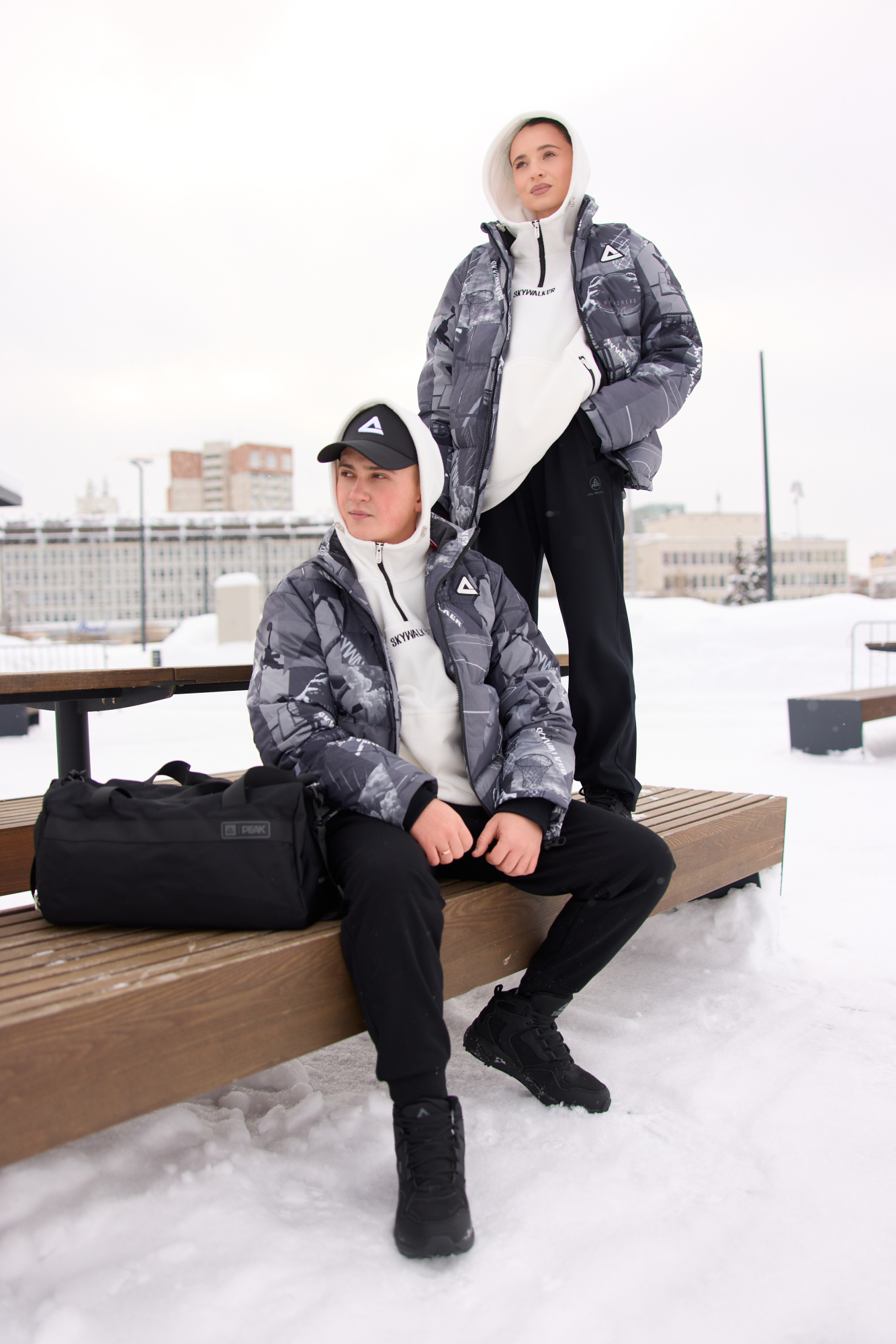 FW5254321_chernyy_02.jpg